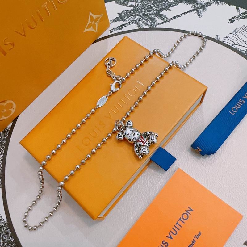 LV Necklace 11yxx91